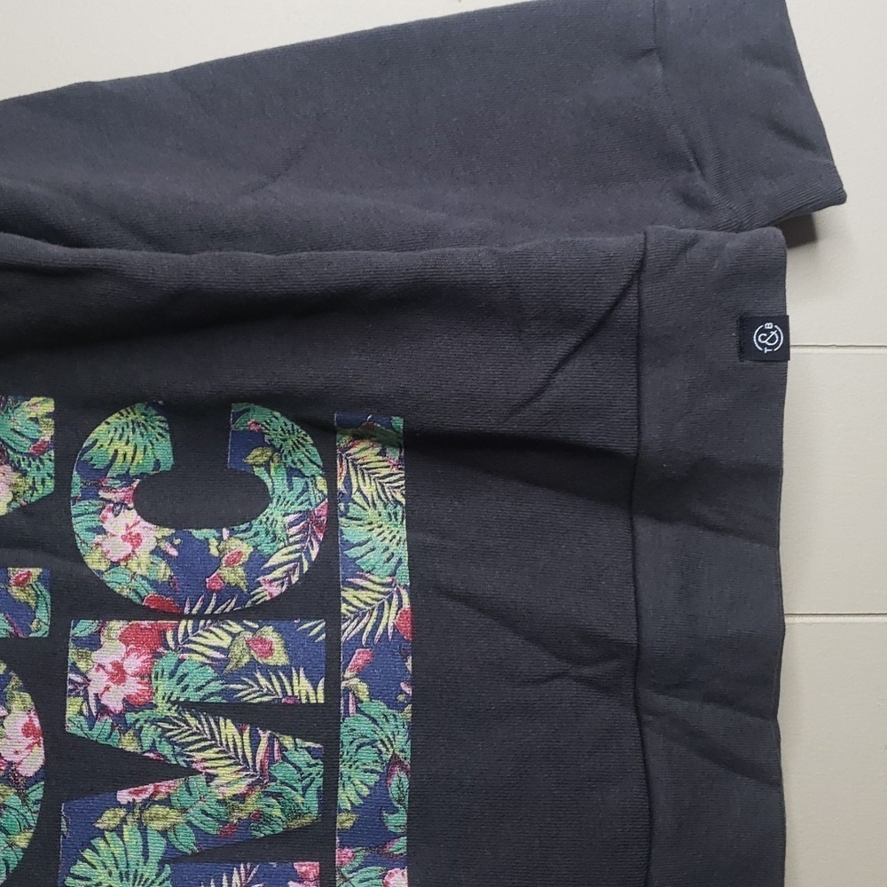 Treasure & Bond RUN DMC Graphic Sweatshirt - Picture 4 of 6